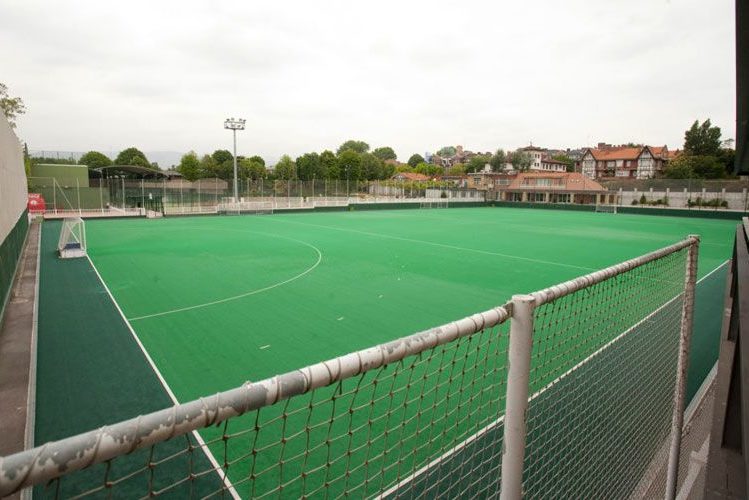 Pista de hockey sobre hierba del Real Club de Jolaseta