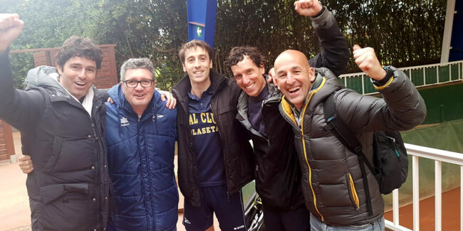 TENIS CAMPEONES VNCR