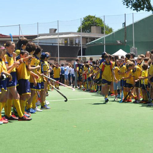 HOCKEY HIERBA GABRIEL ARIAS ENTREGA