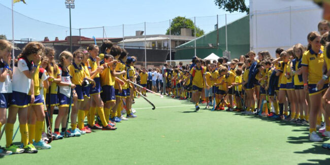 HOCKEY HIERBA GABRIEL ARIAS ENTREGA