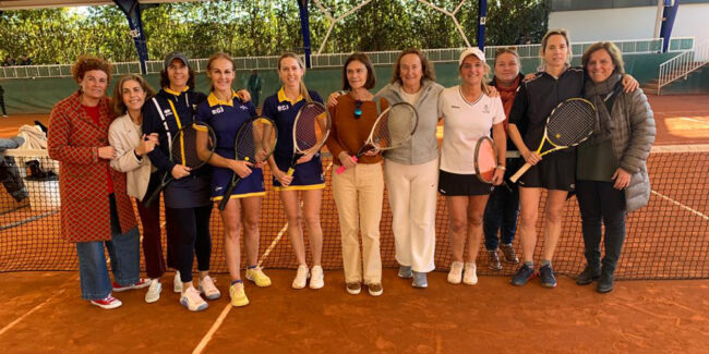 TENIS CAMPEONAS VETERANAS +35 DEL VNRC