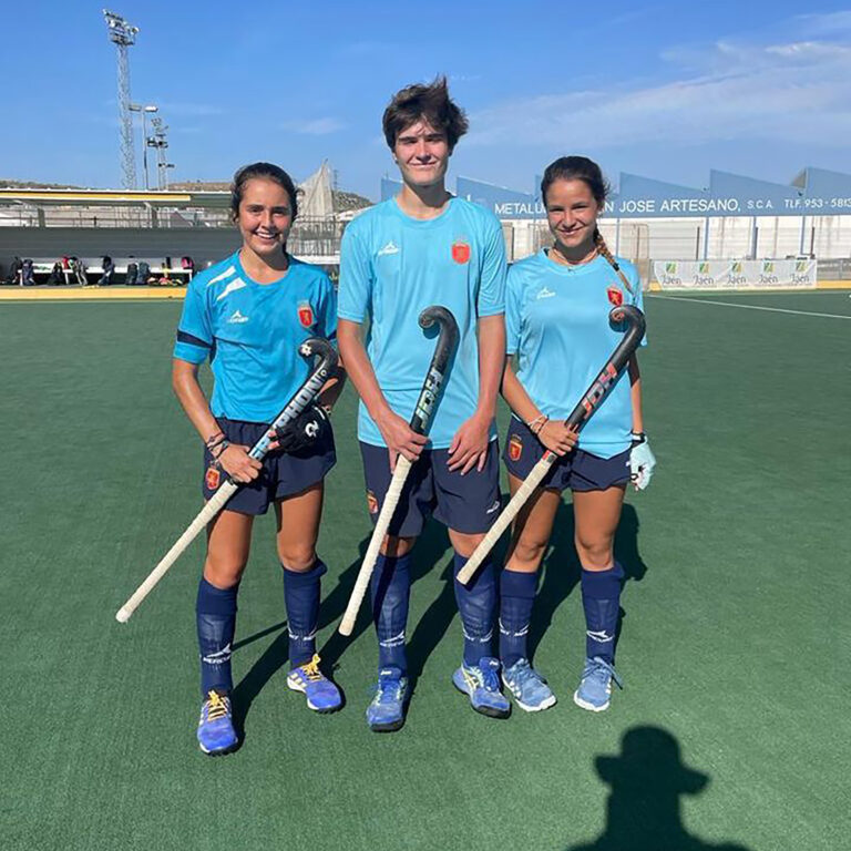 HOCKEY HIERBA SUB16