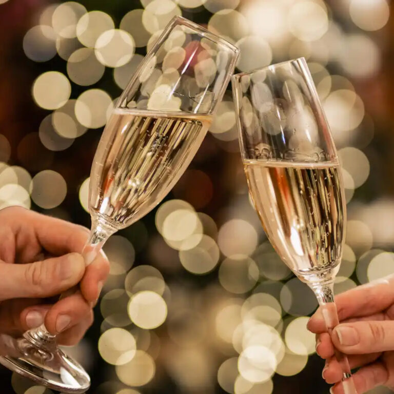 SOCIAL OSTRAS Y CAVA