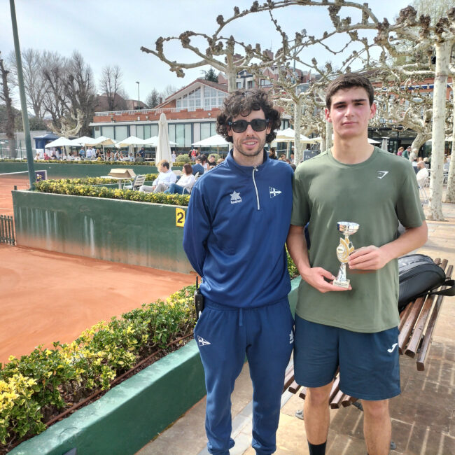TENIS OPEN ABSOLUTO Y VETERANOS VIZCAYA CADETE
