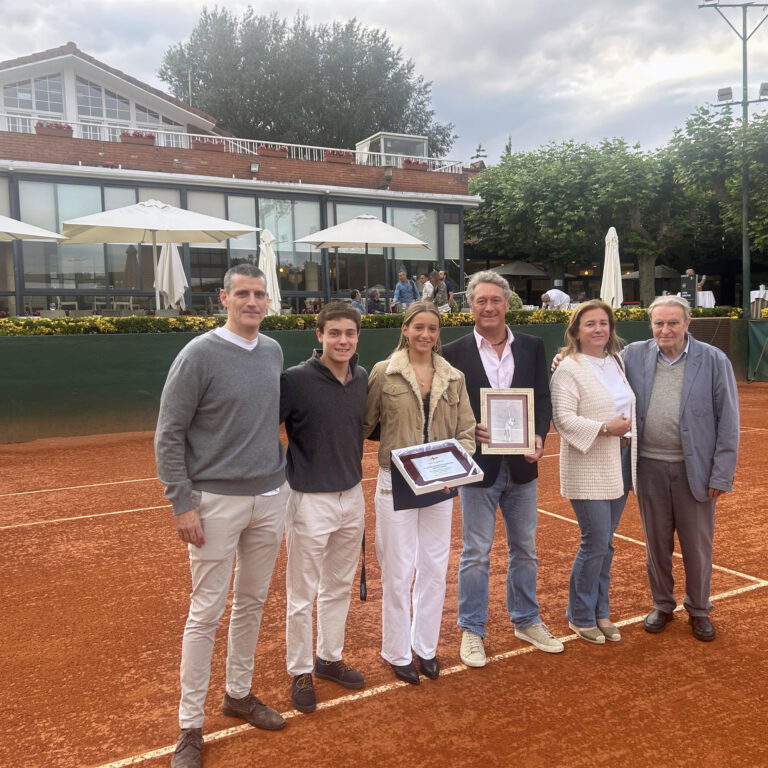TENIS RAQUETAS DE MADERA JAIME MURUETA GOYENA